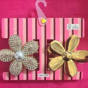 Piper K Flower Hair Clips